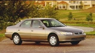 2000 Toyota Camry LE Start Up and Review 22 L 4Cylinder [upl. by Htrowslle]