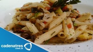 Receta para preparar pasta a la provensal con salsa de vegetales Receta de pasta  Comida italiana [upl. by Nawuj]