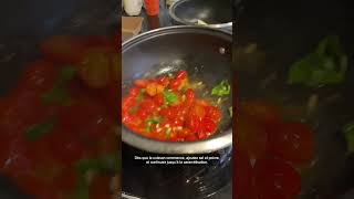 Recette Tomates confites « 4 salti in padella » Partie 44 food [upl. by Anahsak]