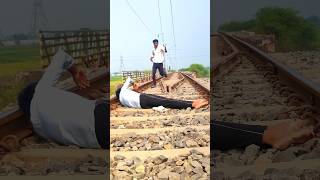 Isko hatao jaldi koi😱😲shorts youtubeshorts train railway indianrailway wait4break short [upl. by Carlson705]