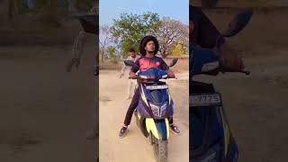 Bhai yesa qu ham scooty pe betha rahe the na shorts trending villagecomedy vlog [upl. by Ayotal890]