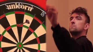 Maverick Berlin wirft 180 beim DART  9 Darter [upl. by Eecak]