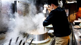 【超濃厚】これぞ豚骨ラーメン！ スープの仕込みに密着「無鉄砲 大阪店」cooking Ramen in Osaka ASMR Japanese cuisine Street food [upl. by Capp]