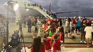 United Fantasy Flight in Honolulu  Headed to the North Pole [upl. by Maryanne920]