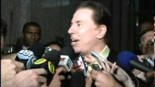 SILVIO SANTOS VENDE O BANCO  JORNAL DA GLOBO E JORNAL DO SBT  31012011 [upl. by Rehotsirk610]