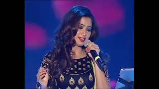 Shreya Ghoshal Live Performance  Vanitha Film Awards 2014 Rerun [upl. by Eislek11]