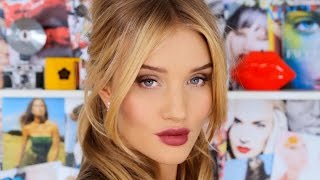 Rosie HuntingtonWhiteleys 3Minute Metallic Eye Makeup  My Beauty Tips  Vogue Paris [upl. by Adnik]