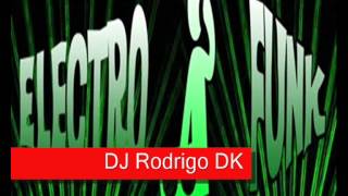 Mc Menor do Chapa  Sou Patrão Não Funcionário DJ Rodrigo DK Remix [upl. by Enneibaf]