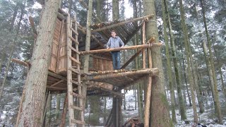 Comment construire une cabane en forêt 🌴 [upl. by Wing]