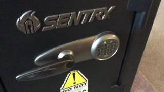 Sentry Safe T8331 [upl. by Wachtel]