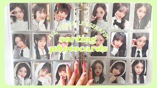 ✰ SORT KPOP PHOTOCARDS WITH ME 33 ✰ ive twice le sserafim billlie dreamcatcher amp purple kiss [upl. by Ennaoj]