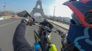 WHEELING SUR PARIS   SUPERMOTO [upl. by Bose]