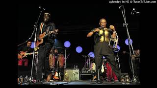 Hugh MasekelaOliver Mtukudzi  Tapera [upl. by Eissat]