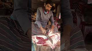 Leg meet cutting skills meatcuttingmachine explorepage meatcutter beef beefcuttingmarket [upl. by Harol]