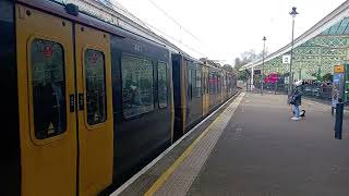 Tyne and wear metro 40174028 At Tynemouth [upl. by Nicki846]