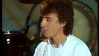 Bill Wyman With Professor Stanley Unwin In UK TVs Weekend In Wallop 1984 [upl. by Cheke51]