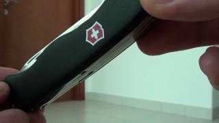 Victorinox Trailmaster black  084633  Review [upl. by Ilagam841]