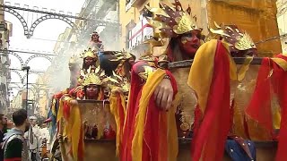 La fiesta de Moros y Cristianos de Alcoy vuelve tras dos años de parón por la pandemia [upl. by Diaz]