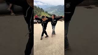 The most beautiful original Xinghai shake Xinghai shake brother and sister silky small combo pop [upl. by Aenit501]