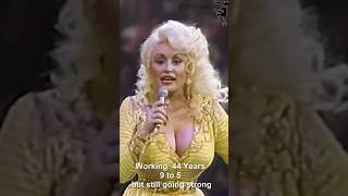 Dolly Parton ft Kelly Clarkson 9 to 5 [upl. by Ahsiral779]