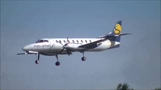 Sharp Airlines Fairchild Metro III Handles Windy Conditions Well  Landing at Gold Coast [upl. by Noislla]