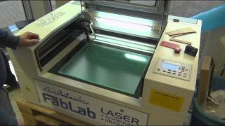 LASERCUTTER Schneiden von Acrylglas [upl. by Trin]