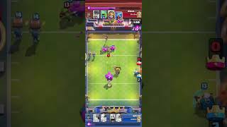 Clash royale wilson vs dince♤♡◇♧ android supercell androidgames gaming clashroyale [upl. by Esenahs]