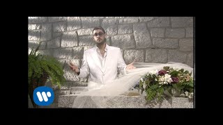 Melendi  Novia a la fuga Videoclip Oficial [upl. by Cowie]