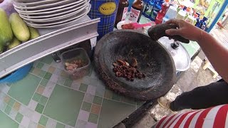 Indonesia Jakarta Street Food 962 Bandung 16 Part1 Balacan Rice Cake Tofu KupatTahuPetisBCA5809 [upl. by Valerio266]