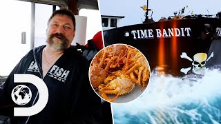 Johnathan Hillstrand Ends His Season With 1000000 Worth Of Crab  Deadliest Catch [upl. by Nehpets]