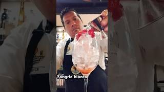 Sangría blanca vinoblanco gin sprite sangria barman suscribete [upl. by Gnilrad567]