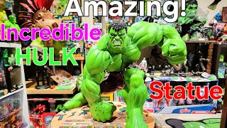 Amazing quotAttakusquot 2003 Hulk Movie Statue Showcase amp Review [upl. by Buzz]