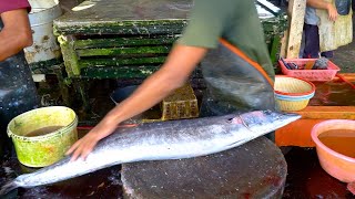 FISH MARKET ACEHNESEE 2024 🔪🔥 BIG WAHOO FISH CUTTING SKILLS  EXPERT FISH CUTTER [upl. by Sac507]