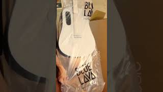 Blue LAVA Unboxing My firts smart guitar test 😍 unboxing lavamusic bluelava [upl. by Lever]