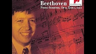 Ludwig van Beethoven Piano Sonata fminor Opus 2 No 1 Murray Perahia [upl. by Ynnot]