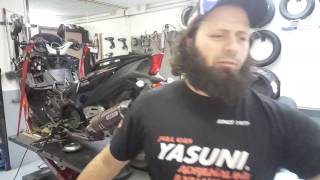 aprilia srv 850 reparatie deel 1 [upl. by Sirac]