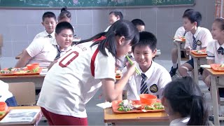 【Full Movie】以富家孩子挑食為生的窮小妹，居然是豪門千金！💗 Chinese Television Dramas [upl. by Rubia]