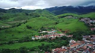 PiqueteSp  Suas Montanhas Verdejantes  Mar2024  Vista do Alto [upl. by Berfield845]