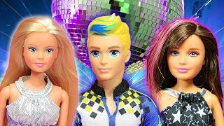 Barbie ve Ailesi Bölüm 161  Elbise kavgası  Çizgi film tadında Barbie Oyunları [upl. by Aslin831]