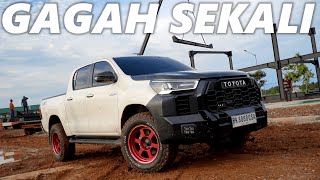 TES OFFROAD TOYOTA HILUX PUNYA CUSTOMER DI PUSAT OTOMOTIF INDONESIA  PIK [upl. by Carlene]