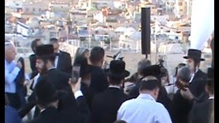 MOTTY STEINMETZs angelic quotBirkat haBanimquot  Western Wall wedding 2022  מוטי שטיינמץ  ברכת הבנים [upl. by Naedan]