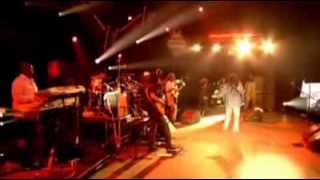 Stephen Marley performing quotBuffalo Soldierquot and quotHey Babyquot [upl. by Edmead]