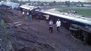 24 dead as Kamayani Janata Express trains derail in Madhya Pradesh [upl. by Eusassilem159]