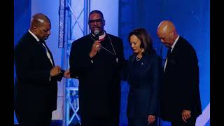 Presiding Bishop J Drew Sheard PRAYS for Vice President Kamala Harris [upl. by Dorry]