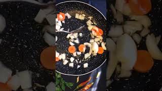 Macaroni cheese معكرونة بالجبنة 👩‍🍳طبخ cooking food pasta vegetables eating [upl. by Nerw465]