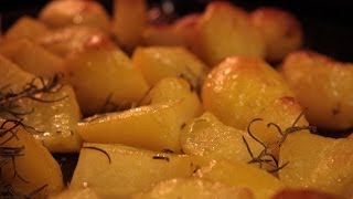 Domowy Przepis Jak upiec ziemniaki w piekarniku Jak przygotować pieczone ziemniaki Baked potatoes [upl. by Enaled]