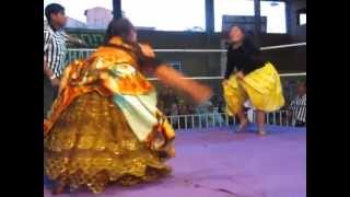 video clip  cholitas wrestling in el alto  great stuff  sidneysealine [upl. by Cacia]