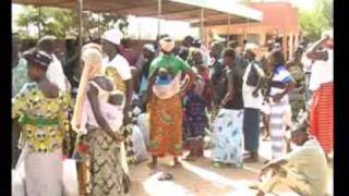 Comunità di SantEgidio  Bravo Programma di registrazione anagrafica in Burkina Faso [upl. by Ikaz]