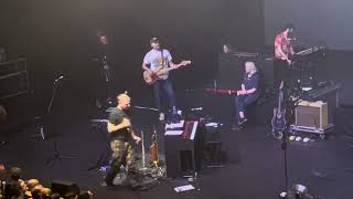 Belle and Sebastian live in Paris Salle Pleyel  May 28 2024  Piazza New York Catcher [upl. by Stinky]