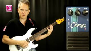 Fender Competition Chorus Effectpedaal Review  Bax Music [upl. by Acinoryt]